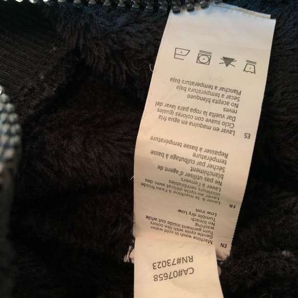 Black Fluffy Faux Fur Sweater Soft Black Hoodie Zip Front With Hood Size Large - Picture 5 of 7